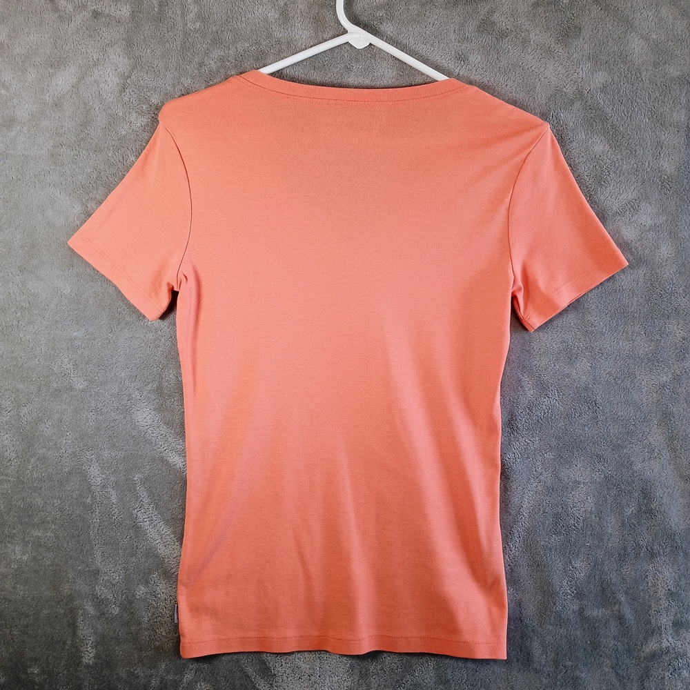 Eddie Bauer Women's Coral V-Neck Top Medium - Picture 10 of 11